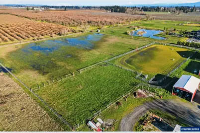 10093 Wiseacre NE Ln, Aurora, OR 97002 - Photo 35