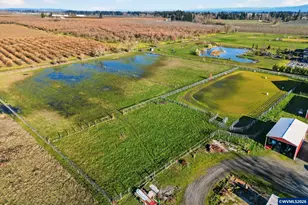10093 Wiseacre NE Ln, Aurora, OR 97002 - Photo 35
