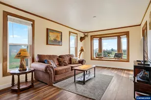 10093 Wiseacre NE Ln, Aurora, OR 97002 - Photo 11