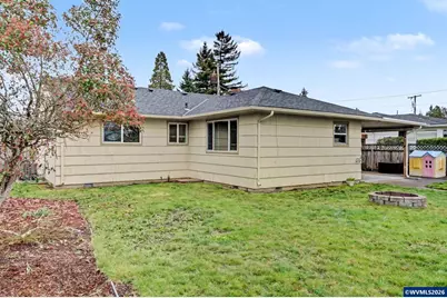 472 E St, Lebanon, OR 97355 - Photo 37