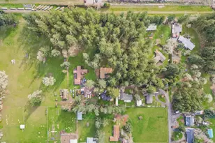 375 Fir Knoll Ln NE, Salem, OR 97317 - Photo 29