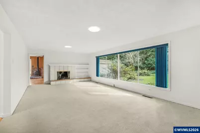 375 Fir Knoll Ln, Salem, OR 97317 - Photo 5