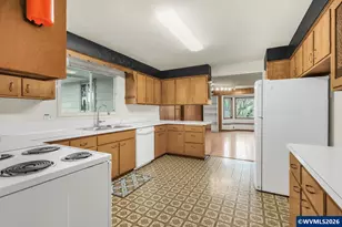 375 Fir Knoll Ln NE, Salem, OR 97317 - Photo 7