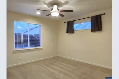 2798 Essex Av NW, Albany, OR 97321 - Photo 15