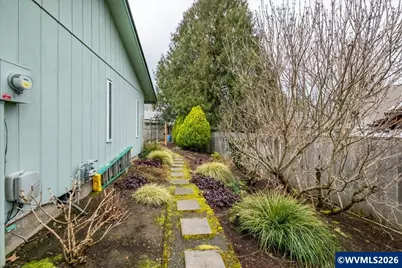 7851 SW Love Ct, Wilsonville, OR 97070 - Photo 37