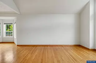 1470 Ranier Lp NW, Salem, OR 97304 - Photo 9