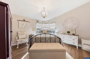 1377 SW Louise Dr, McMinnville, OR 97128 - Photo 15