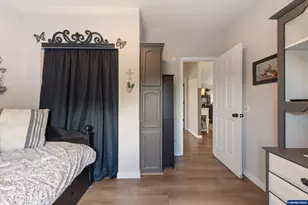 1377 SW Louise Dr, McMinnville, OR 97128 - Photo 23