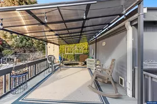 1377 SW Louise Dr, McMinnville, OR 97128 - Photo 33