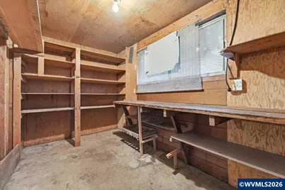 130 C St, Scotts Mills, OR 97375 - Photo 23