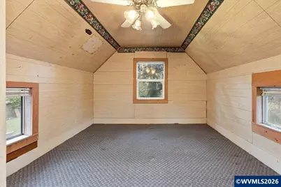 130 C St, Scotts Mills, OR 97375 - Photo 41