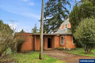 130 C St, Scotts Mills, OR 97375 - Photo 17