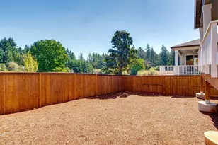5954 Sorrento St S, Salem, OR 97306 - Photo 43