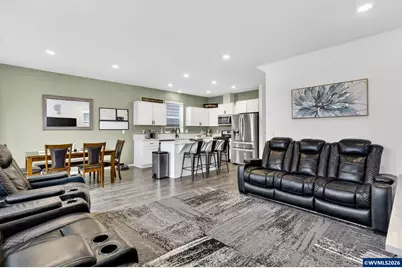 900 Ben Brown Ln, Woodburn, OR 97071 - Photo 13