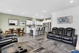 900 Ben Brown Ln, Woodburn, OR 97071 - Photo 13