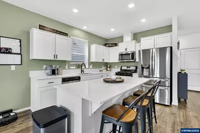 900 Ben Brown Ln, Woodburn, OR 97071 - Photo 5