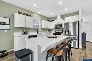 900 Ben Brown Ln, Woodburn, OR 97071 - Photo 5