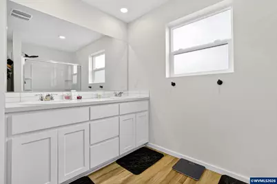 900 Ben Brown Ln, Woodburn, OR 97071 - Photo 17
