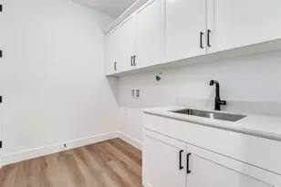 5972 Sorrento St S, Salem, OR 97306 - Photo 23