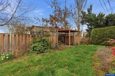 1390 Astor Wy, Woodburn, OR 97071 - Photo 31