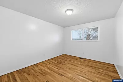 1390 Astor Wy, Woodburn, OR 97071 - Photo 21