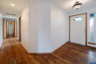 5847 Cobalt Lp SE, Salem, OR 97306 - Photo 29