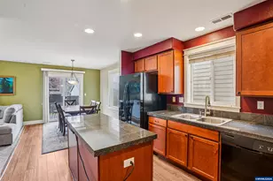 814 Crouchen St NW, Salem, OR 97304 - Photo 13