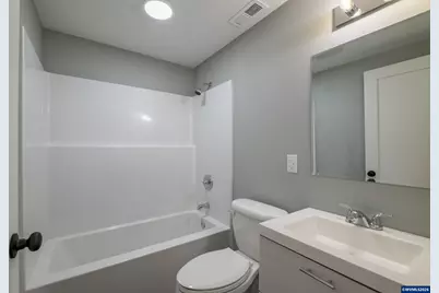 995 Fairview Av SE, Salem, OR 97302 - Photo 9