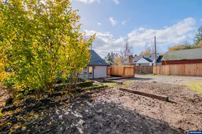 995 Fairview Av SE, Salem, OR 97302 - Photo 45