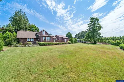 14604 Woodburn Monitor Rd NE, Woodburn, OR 97071 - Photo 35