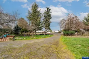 615 Vaughan Ln, Lebanon, OR 97355 - Photo 7