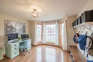 780 Mountain River Dr, Lebanon, OR 97355 - Photo 19