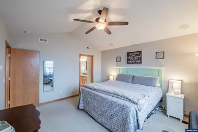 780 Mountain River Dr, Lebanon, OR 97355 - Photo 7