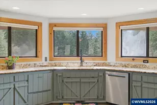 40875 Peoples Dr, Lebanon, OR 97355 - Photo 23