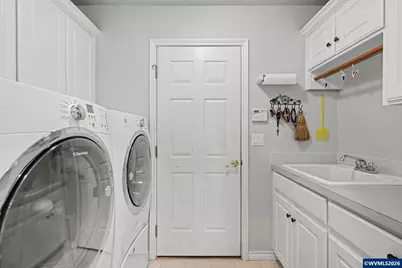 2874 Laurelwood Ct NW, Salem, OR 97304 - Photo 27