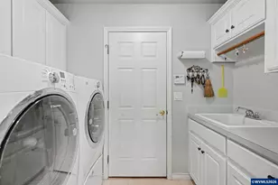 2874 Laurelwood Ct NW, Salem, OR 97304 - Photo 27