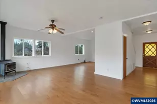 33910 Railroad Av SE, Gates, OR 97346 - Photo 13