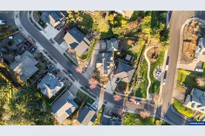 812 Northpoint Lp, Brownsville, OR 97327 - Photo 47