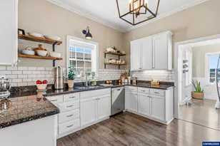 812 Northpoint Lp, Brownsville, OR 97327 - Photo 23