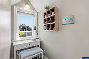 812 Northpoint Lp, Brownsville, OR 97327 - Photo 37