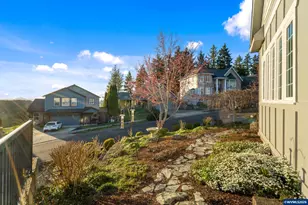 812 Northpoint Lp, Brownsville, OR 97327 - Photo 13