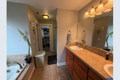 5411 Tullimoor St SE, Salem, OR 97306 - Photo 23