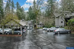 4000 Carman Dr, Lake Oswego, OR 97035 - Photo 3