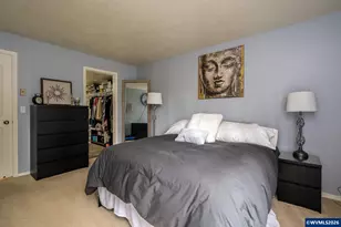 4000 Carman Dr, Lake Oswego, OR 97035 - Photo 9