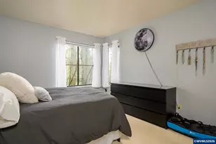 4000 Carman Dr, Lake Oswego, OR 97035 - Photo 17