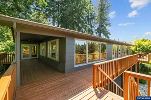 36824 Edgemont Dr, Lebanon, OR 97355 - Photo 31