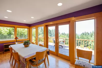 36824 Edgemont Dr, Lebanon, OR 97355 - Photo 5