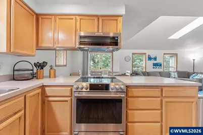 1064 Ashwood Ct SE, Salem, OR 97302 - Photo 13