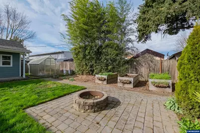 910 Ermine St SE, Albany, OR 97322 - Photo 43