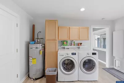 910 Ermine St SE, Albany, OR 97322 - Photo 27